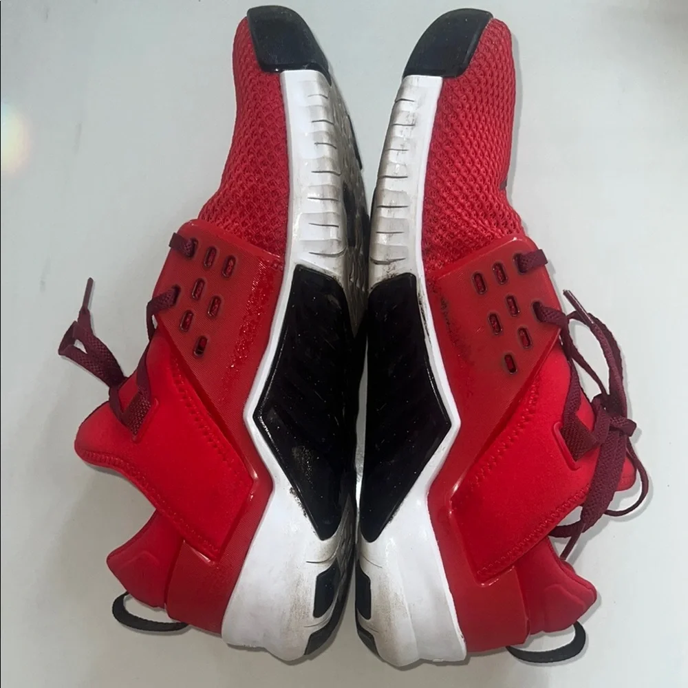 Nike Red Metcon Athletic Shoes Size 10 - Picture 4 of 7